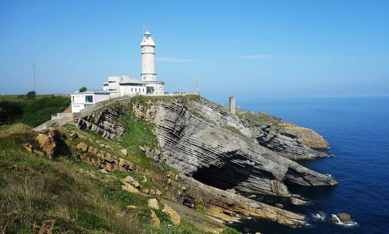 Faro Cabo Mayor
