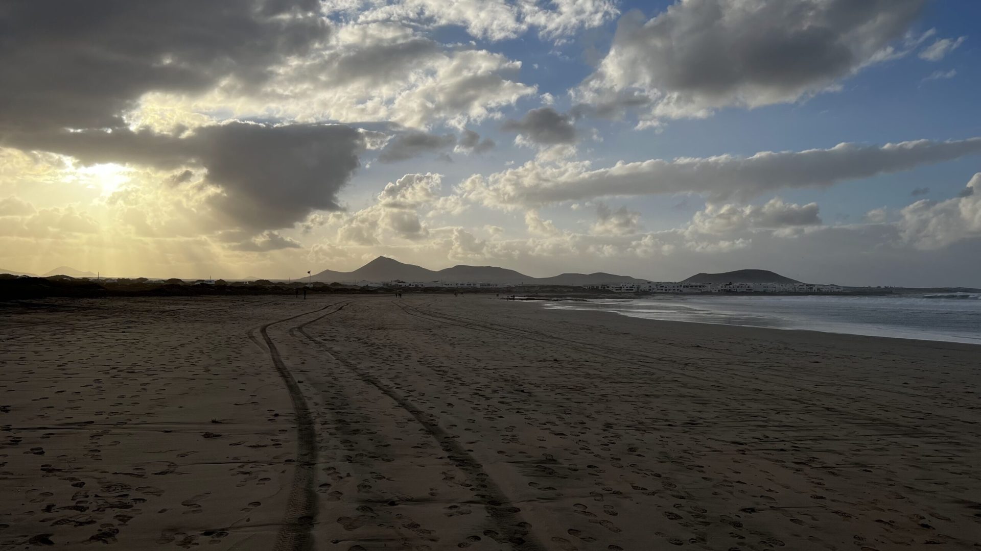 Atardecer en Famara, Lanzarote.