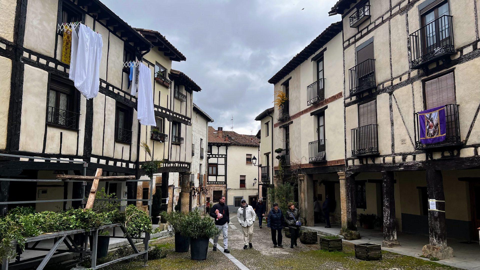 Calles de Covarrubias, Burgos.