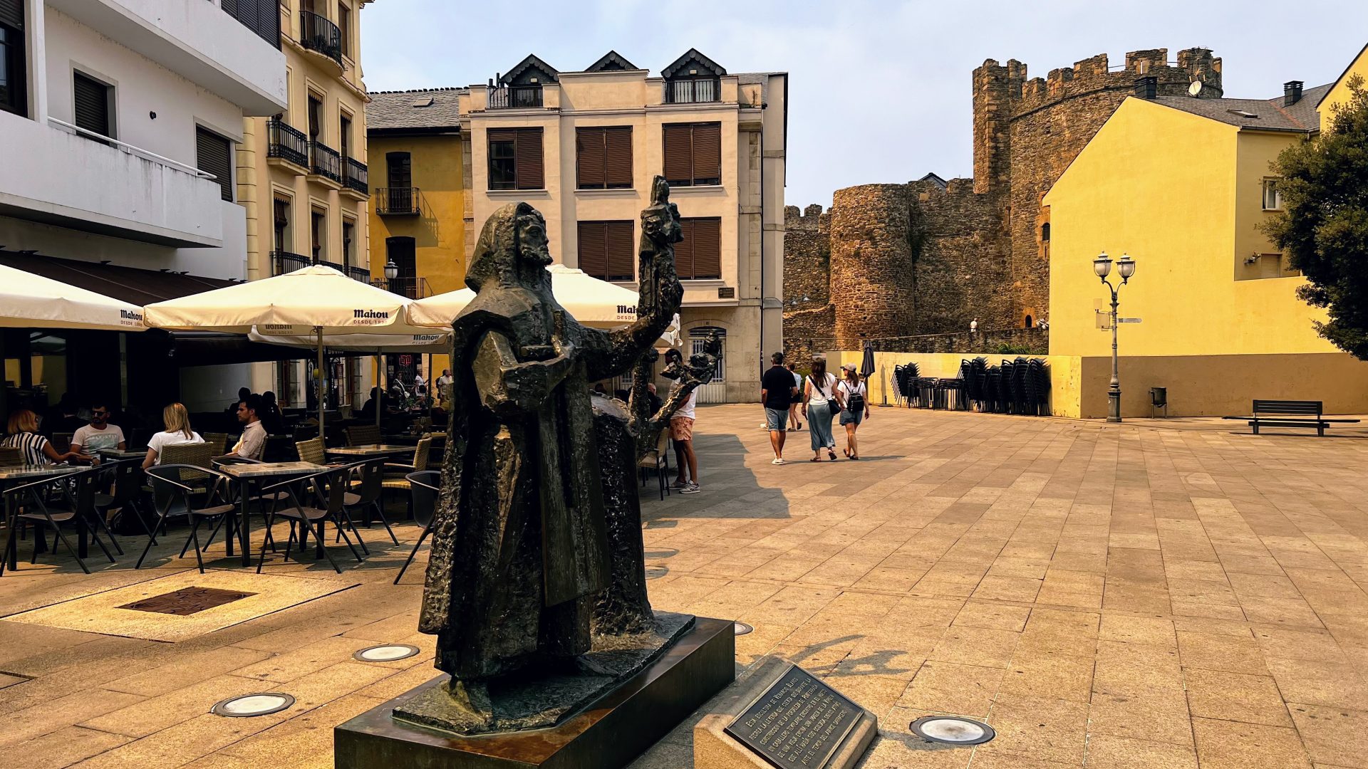 Estátua de la Virgen de la Encina, Ponferrada.