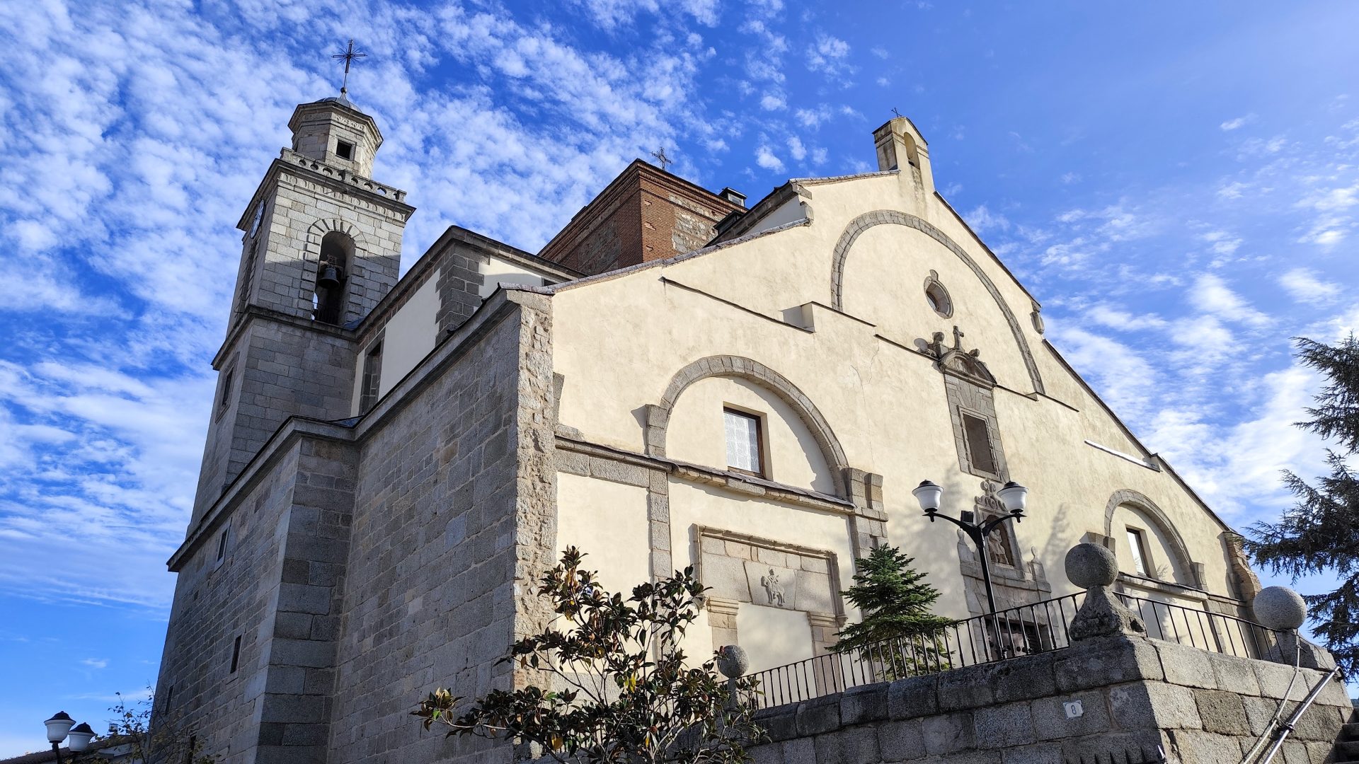 Iglesia de San Martín de Valdeiglesias.
