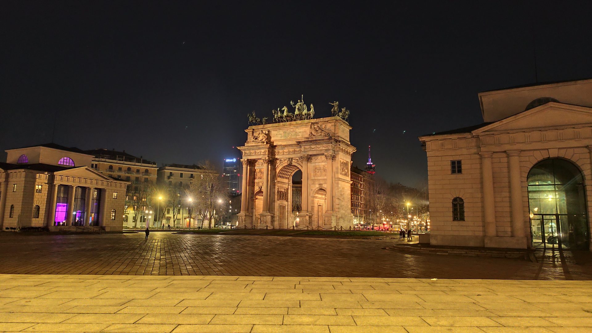 Arco della Pace, Milán