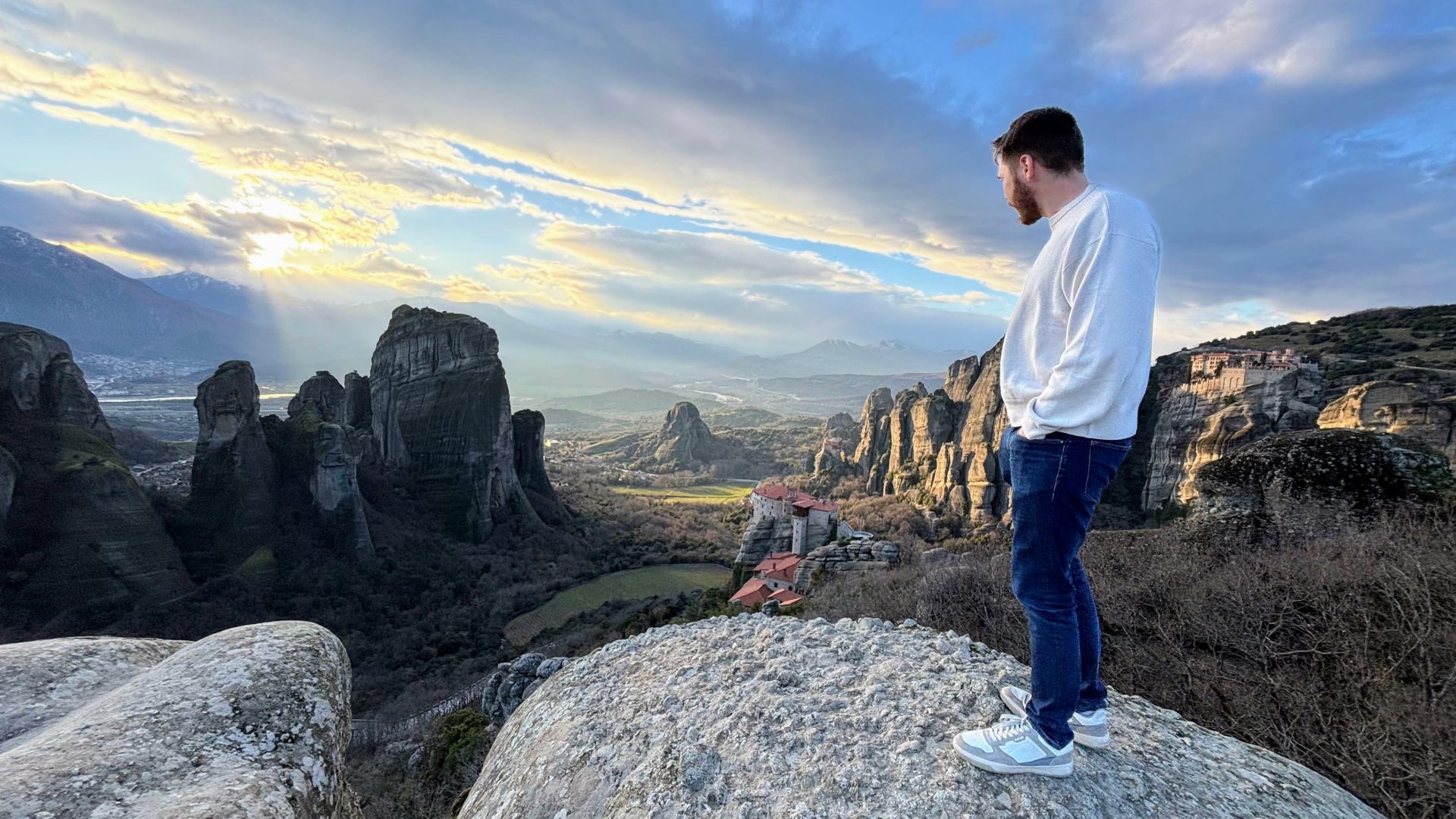 Puesta de sol en Meteora, Grecia.