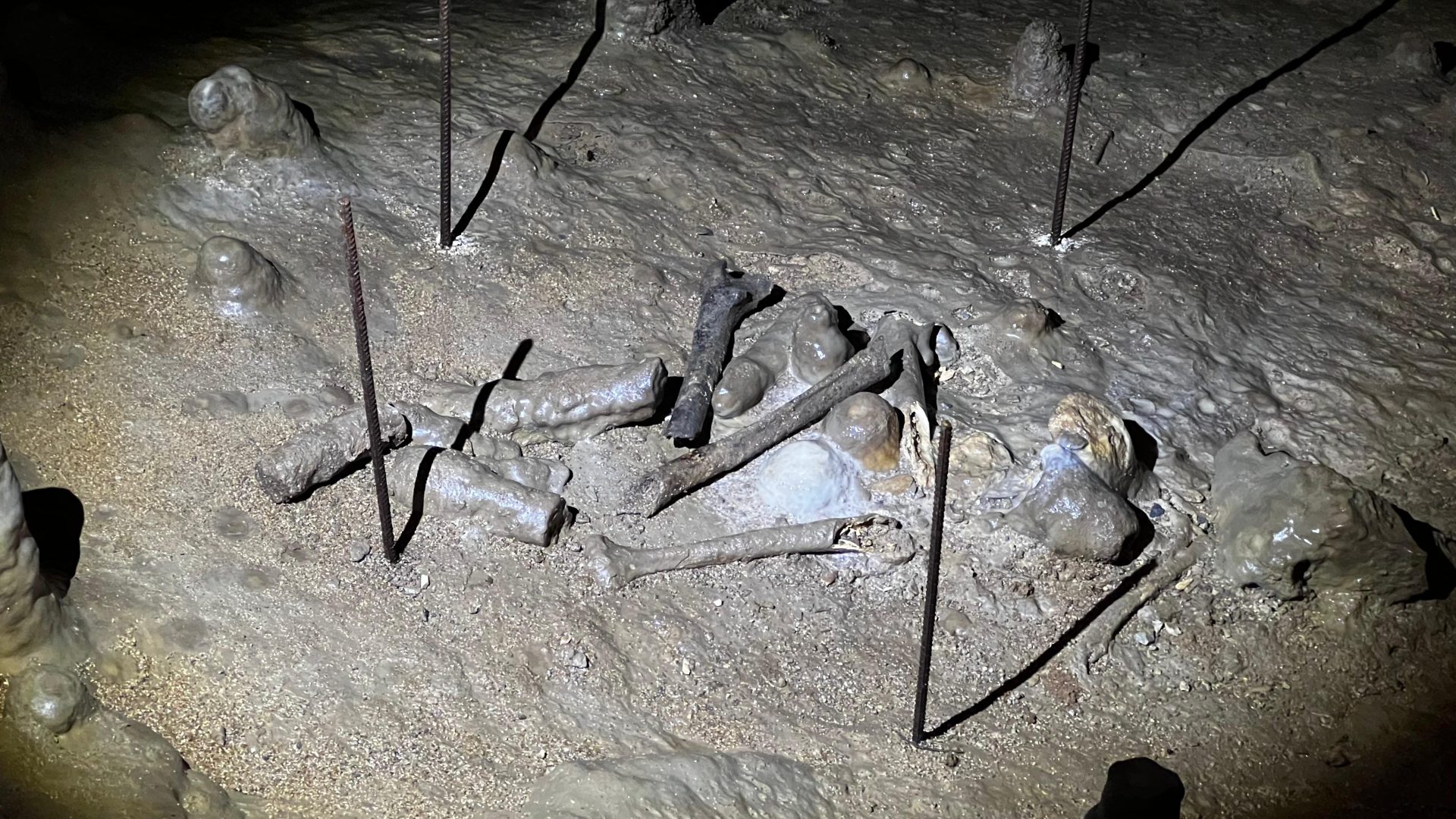 Yacimiento Kapsia Cave.