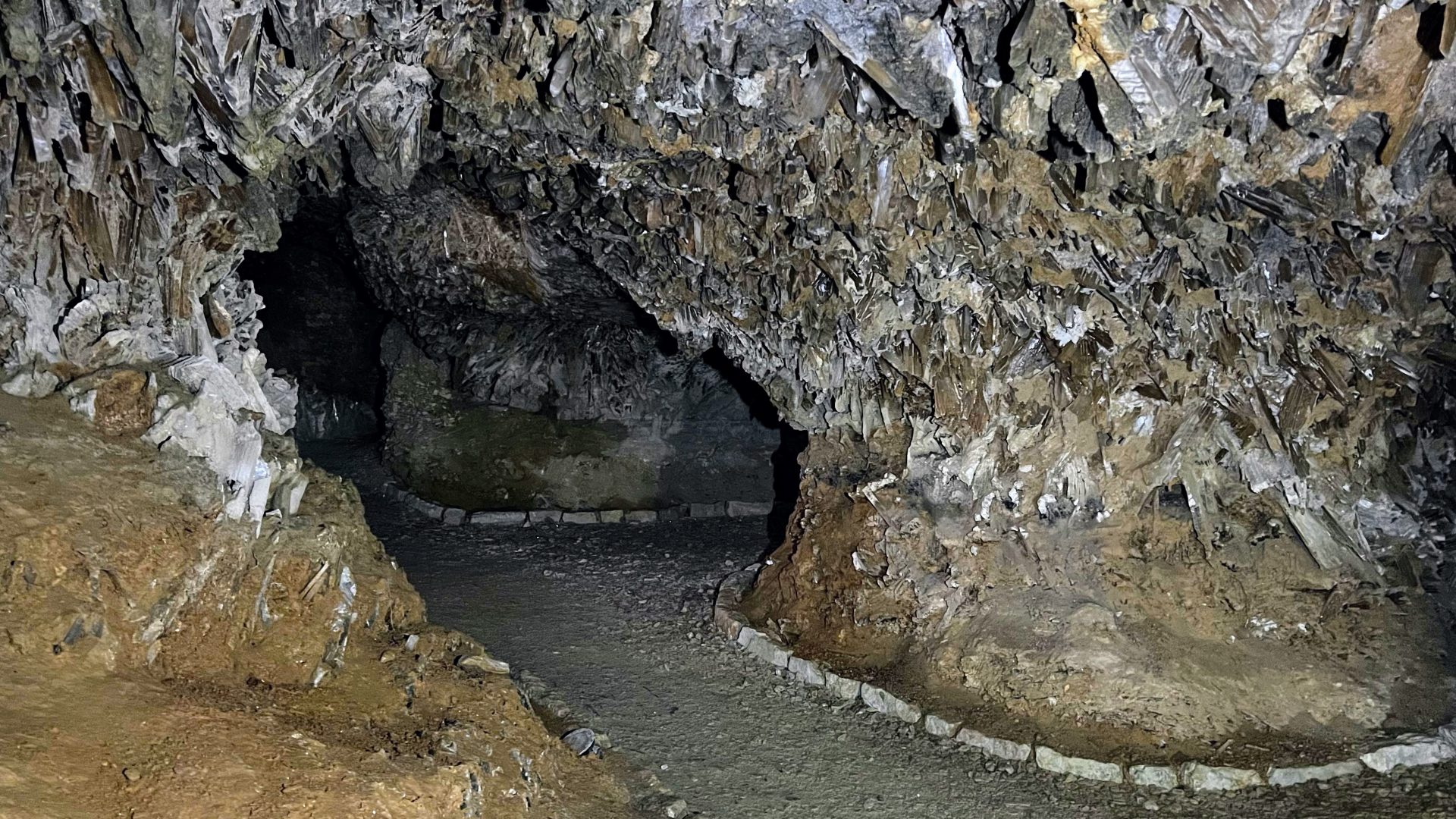 Cueva de los Cuchillos, Minas Romanas de Cuenca.