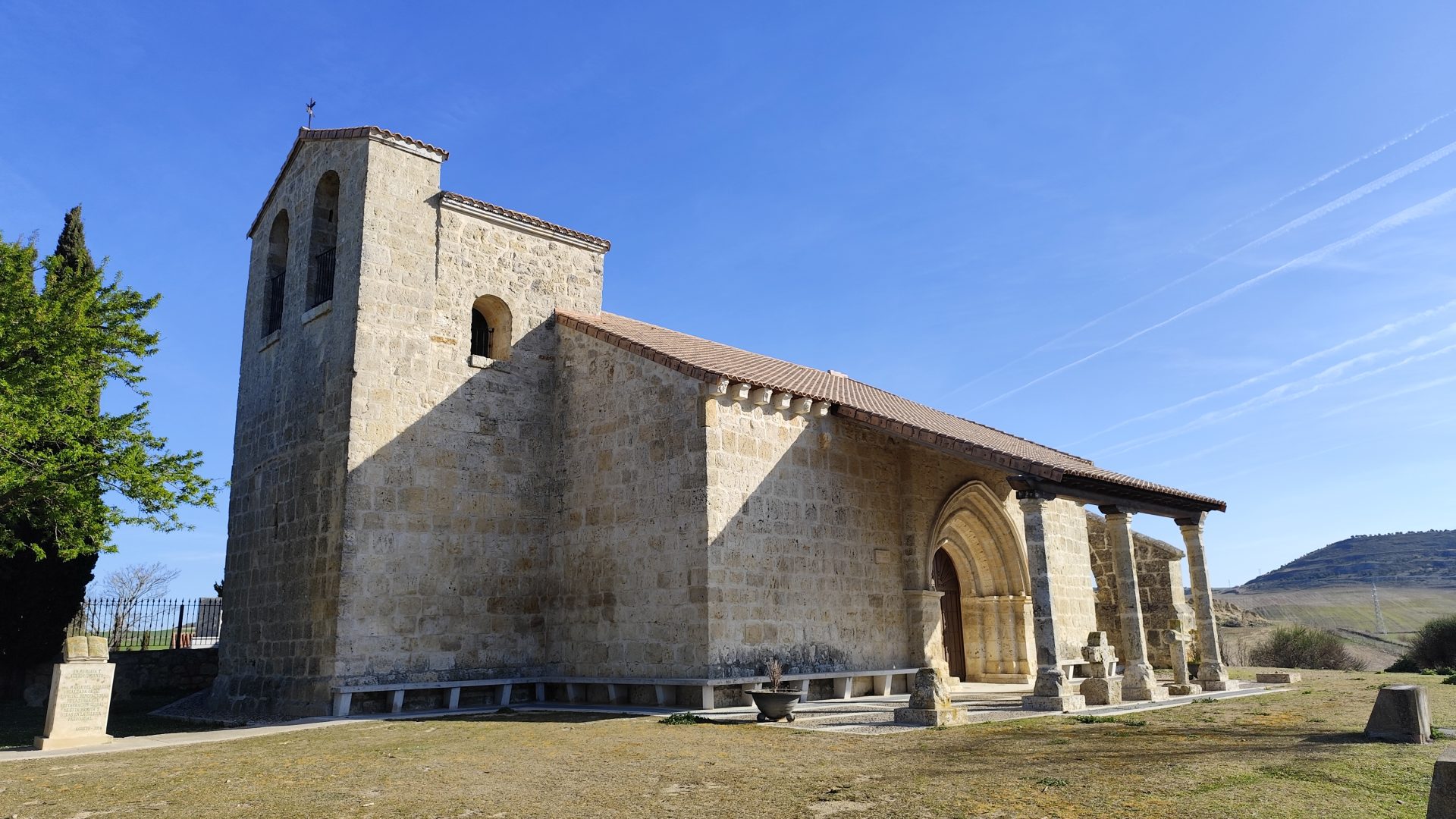 Ermita de San Pedro, Fuentes de Valdepero.
