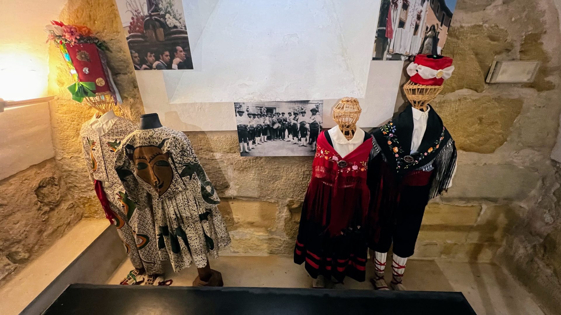 Trajes tradicionales de Huete, Cuenca.