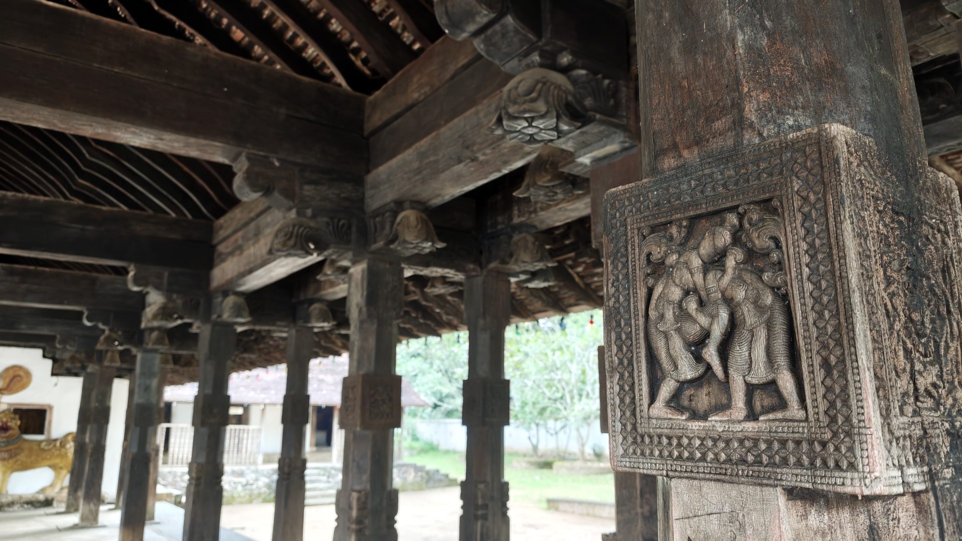 Templo de Embekke, Kandy, Sri Lanka