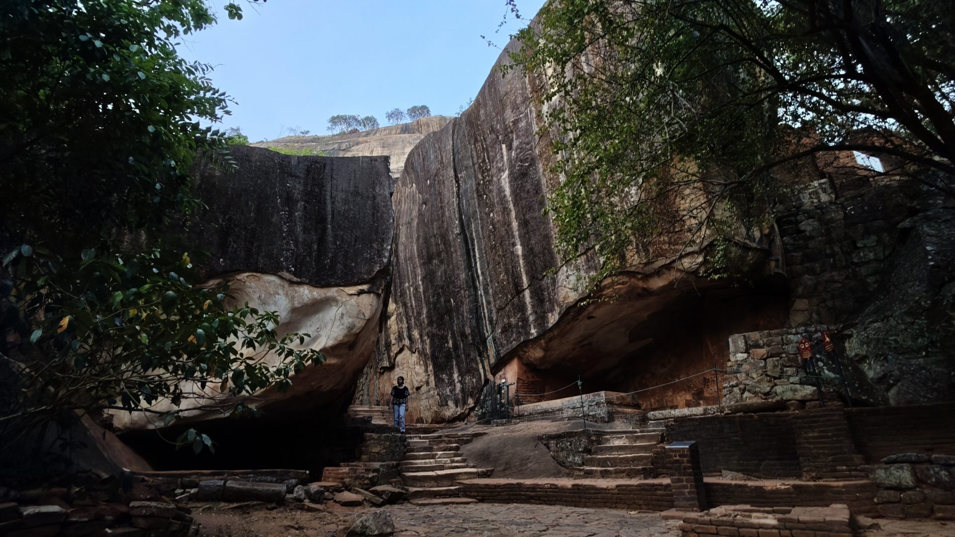 Ruinas en la Roca del León de Sigiriya, Sri Lanka